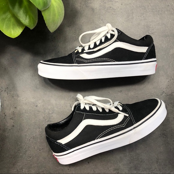 vans old skool womens size 4